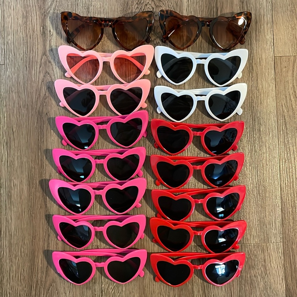 16 Pairs of Heart Sunglasses